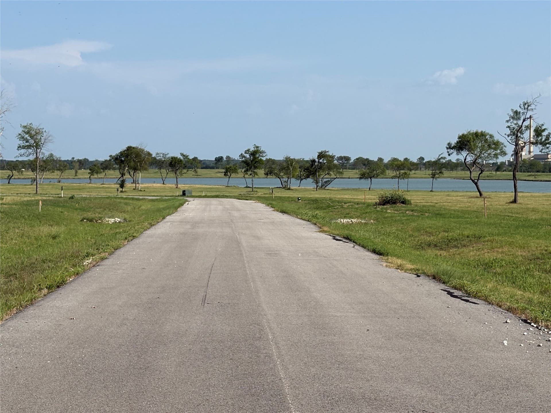 1.01 acres in Navarro County - photo 15