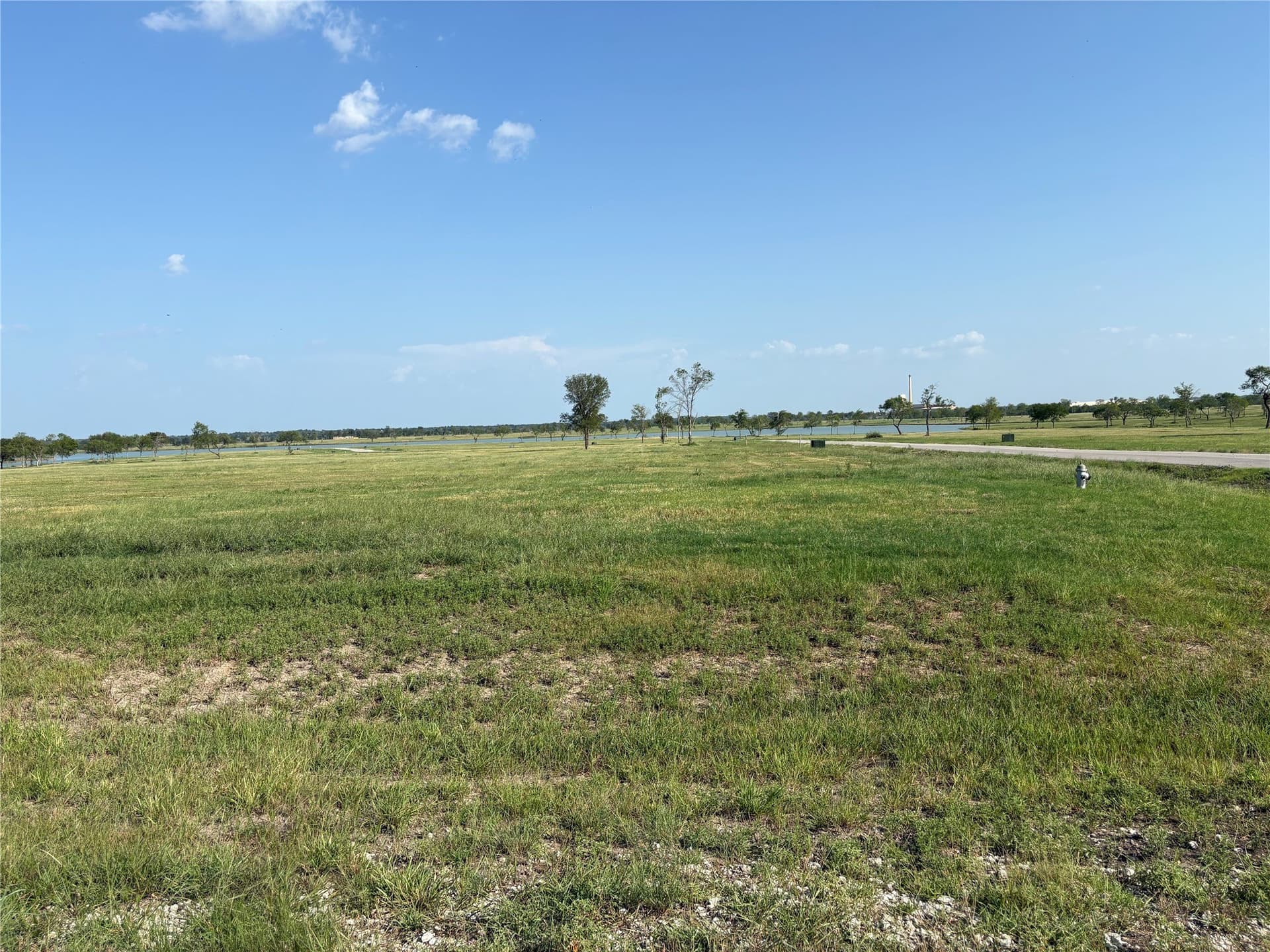 1.01 acres in Navarro County - photo 11