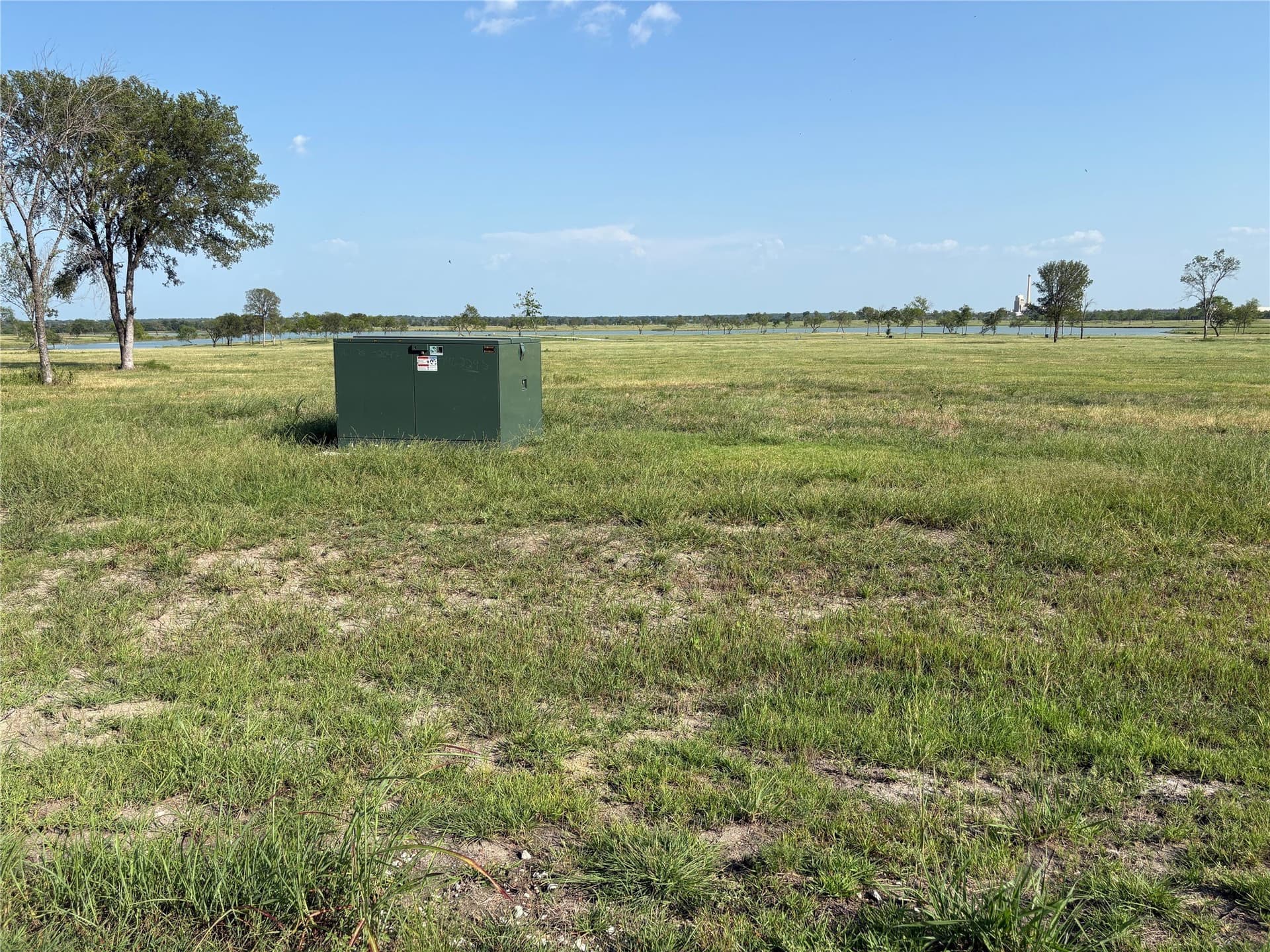 1.01 acres in Navarro County - photo 12