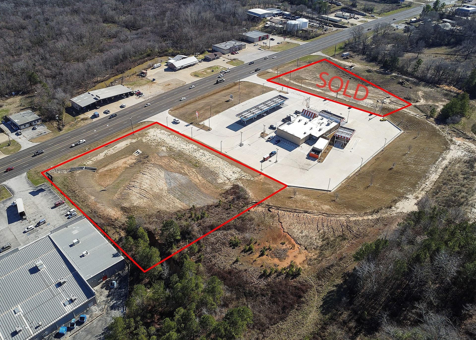 2.25 acres in Smith County gallery image 4
