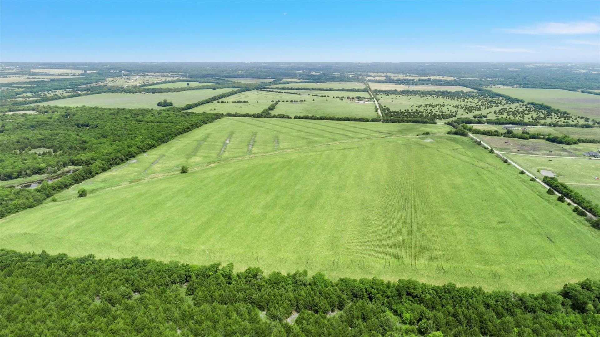 104.98 acres in Hunt County - photo 10