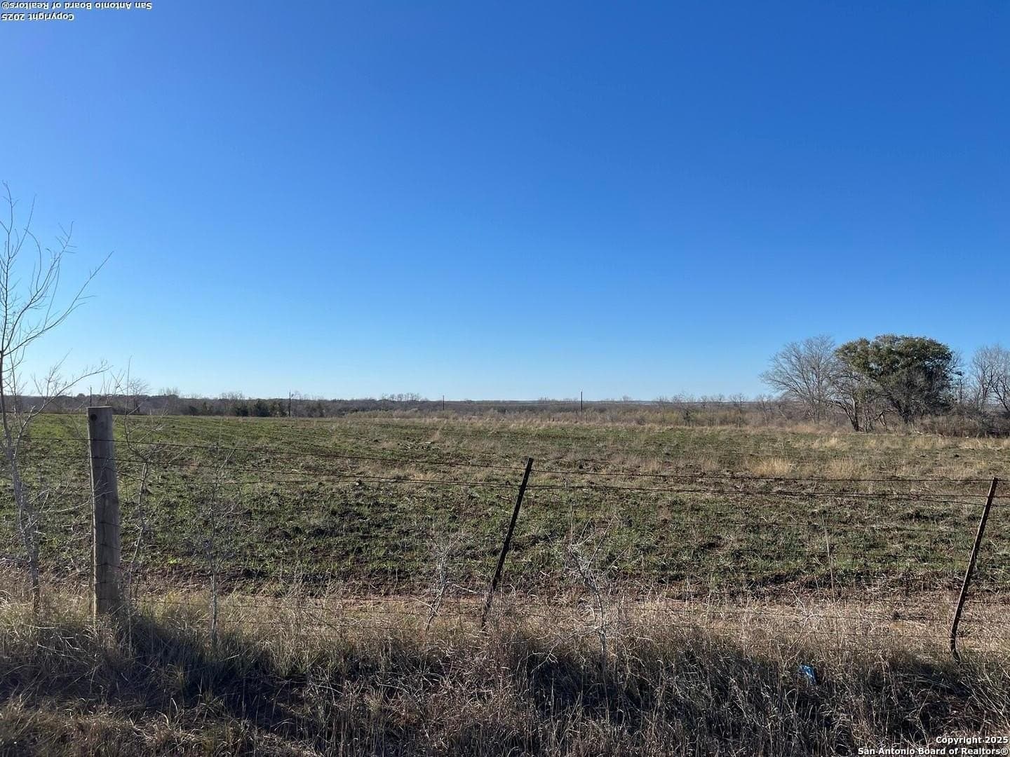 5.83 acres in Bexar County gallery image 2