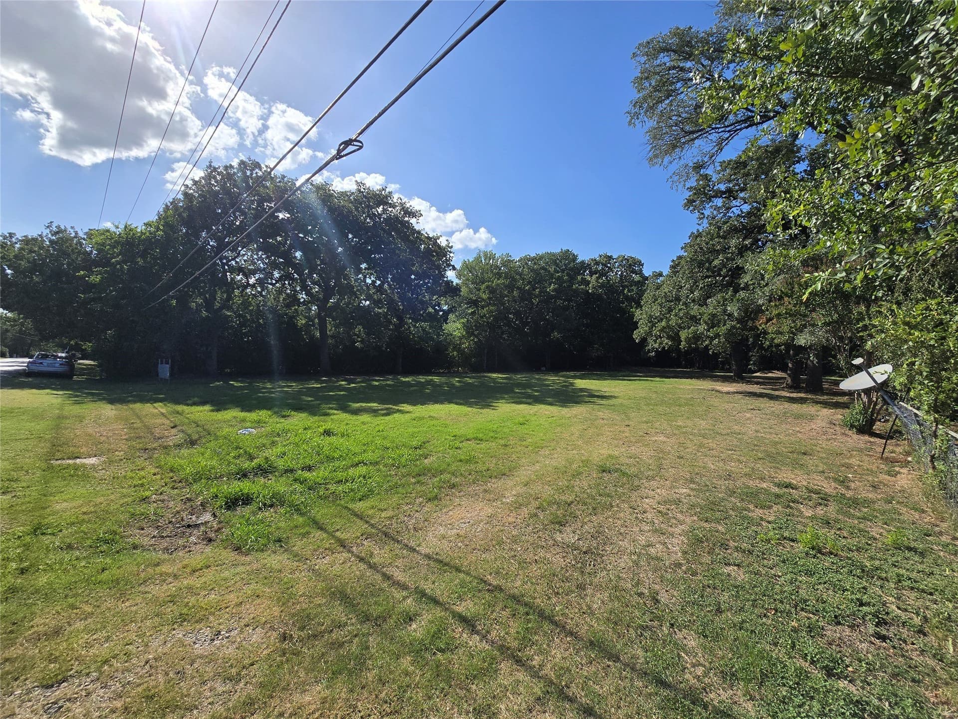 1.01 acres in Dallas County gallery image 4