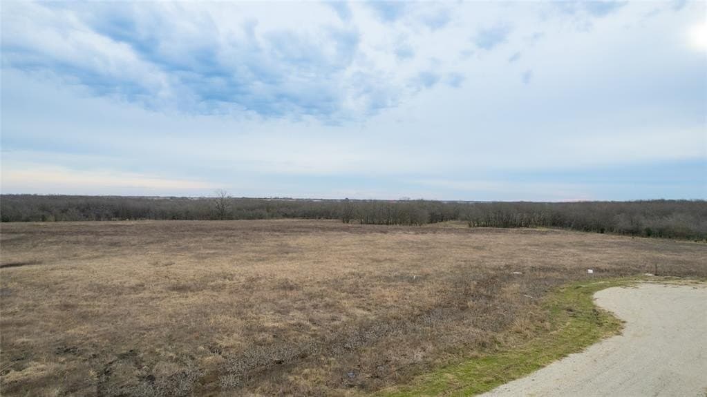 6.96 acres in Delta County