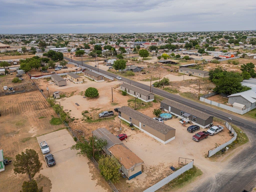 1.36 acres in Ector County gallery image 3