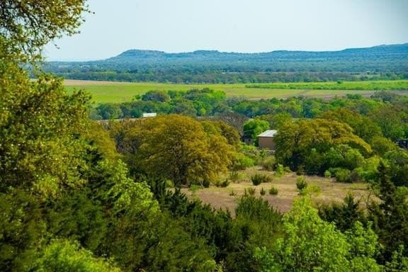 86 acres in Gillespie County