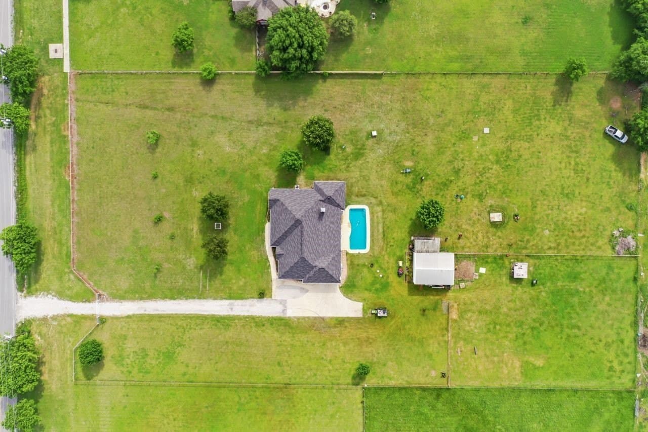 2.64 acres in Tarrant County - photo 10