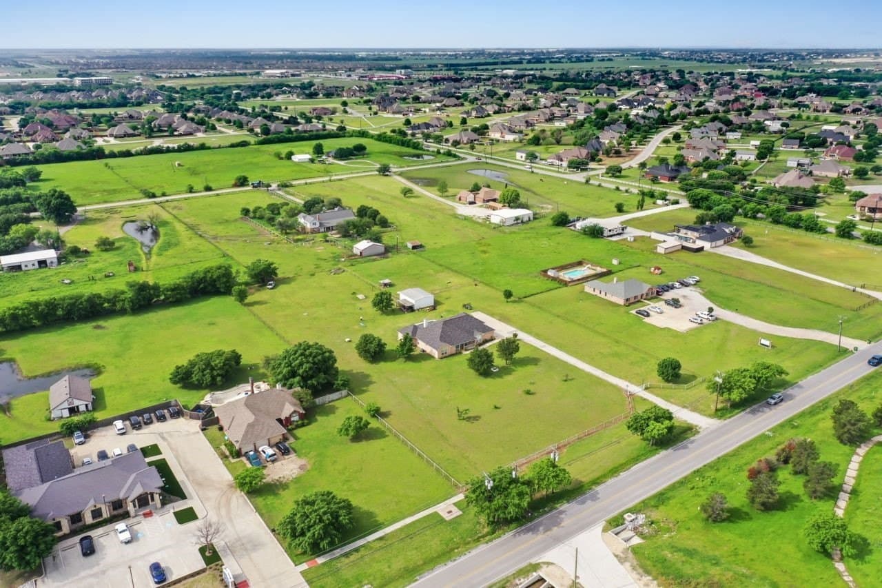 2.64 acres in Tarrant County - photo 6