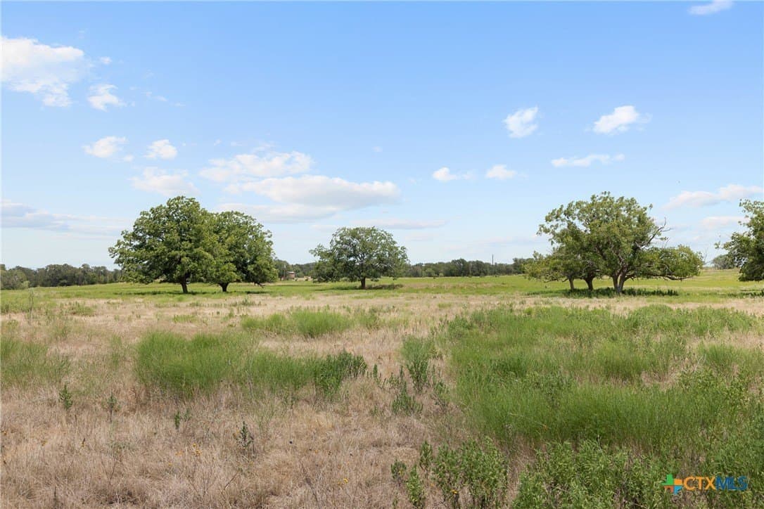 10.88 acres in Caldwell County - photo 7