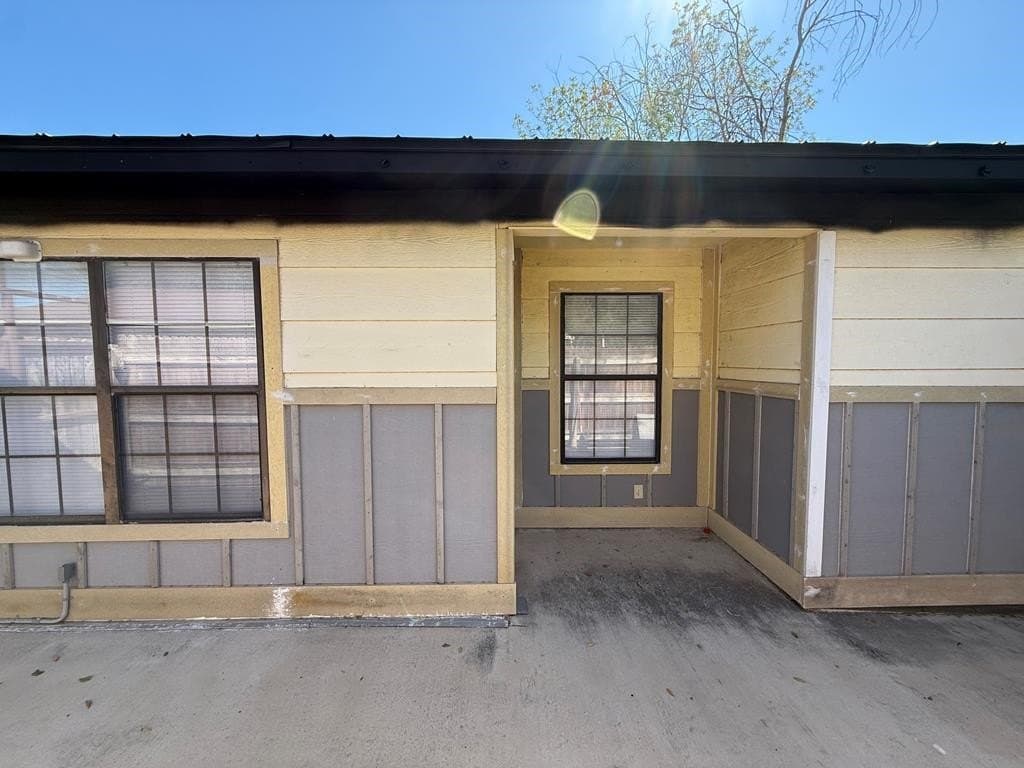 5,200 acres in Maverick County