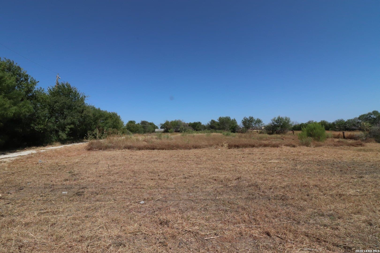 2 acres in Bexar County - photo 5