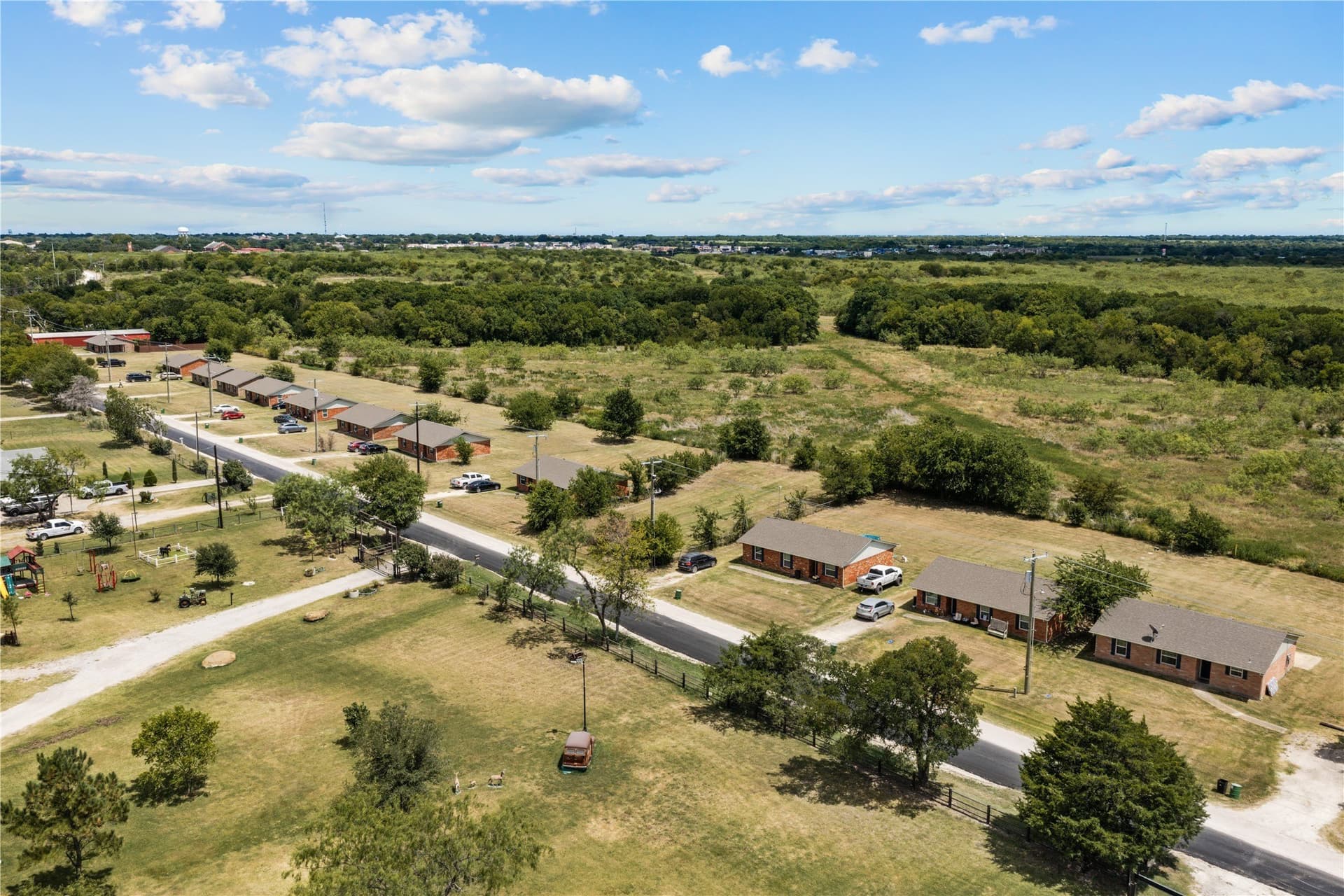 23.35 acres in Navarro County - photo 11