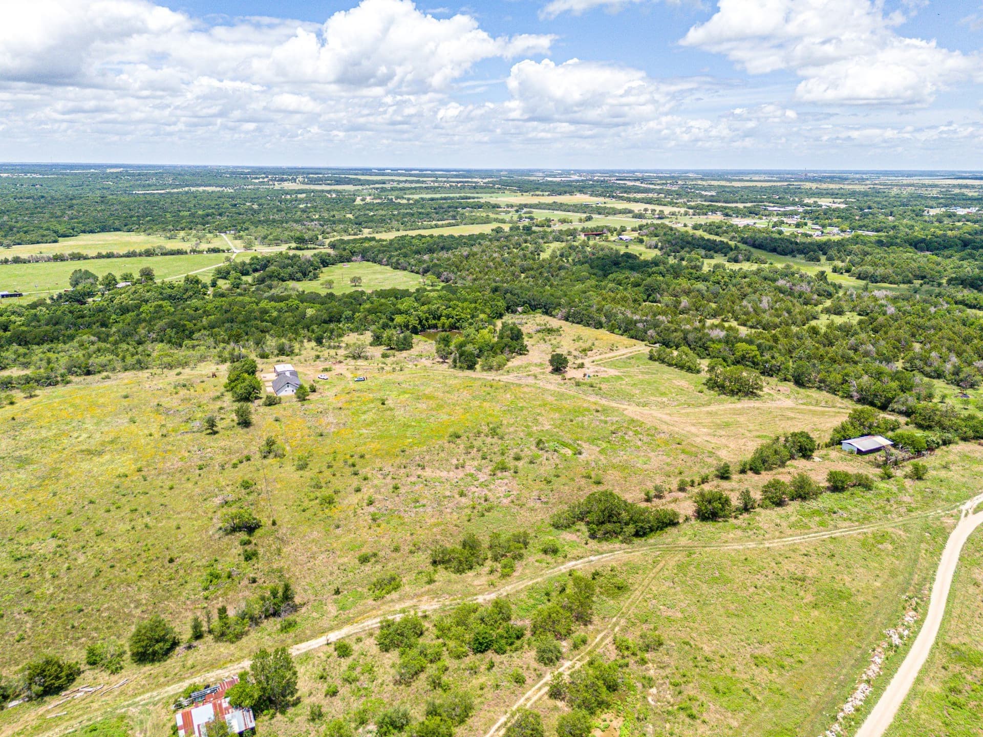 122.17 acres in Navarro County - photo 9