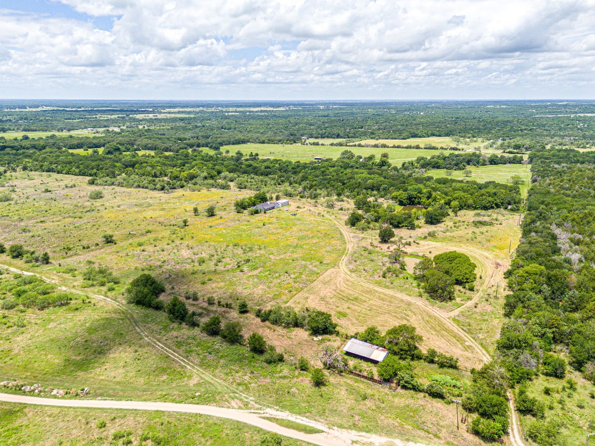 122.17 acres in Navarro County