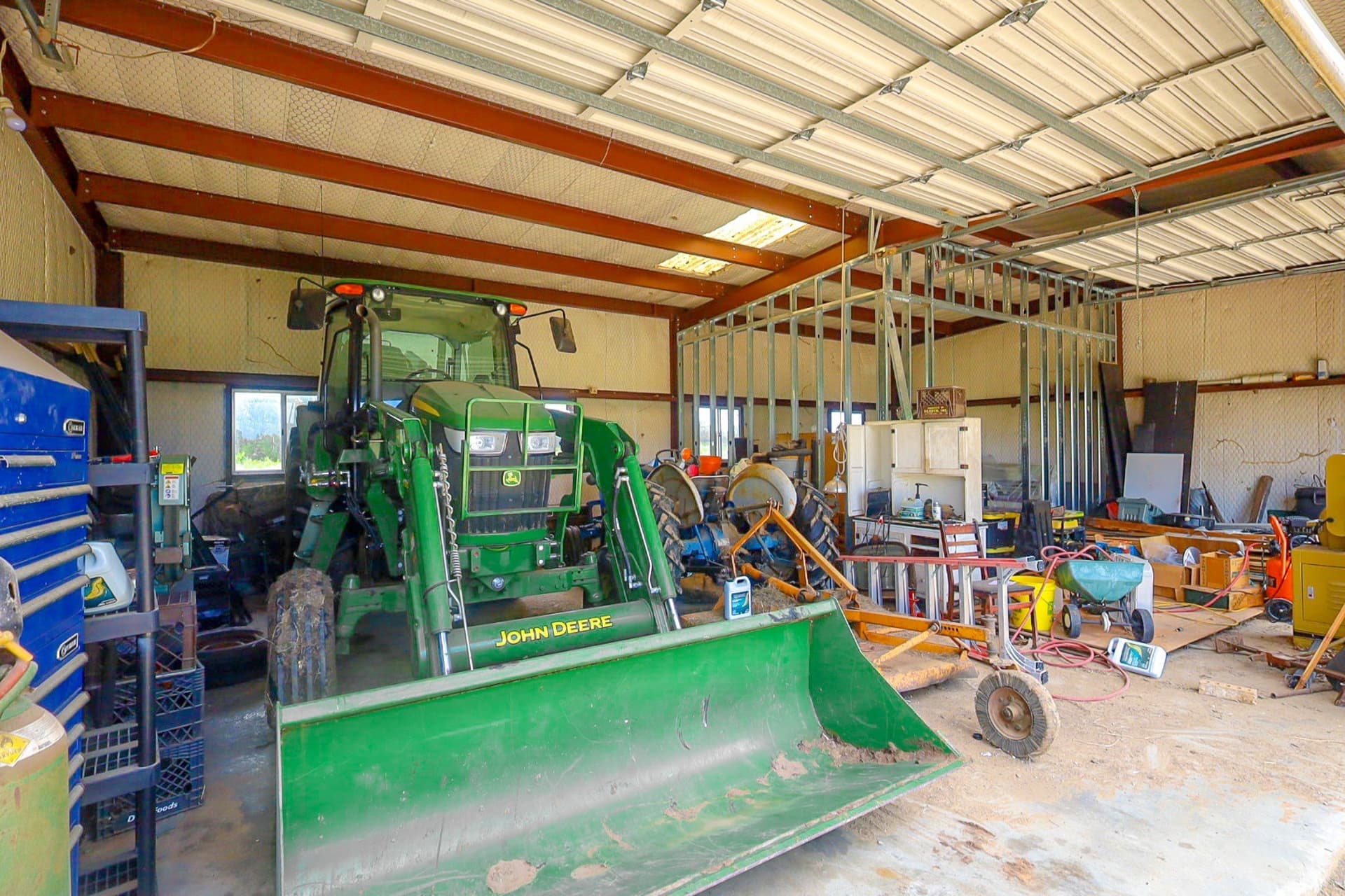 122.17 acres in Navarro County - photo 27