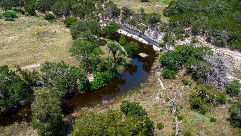 138 acres in Kerr County - photo 5