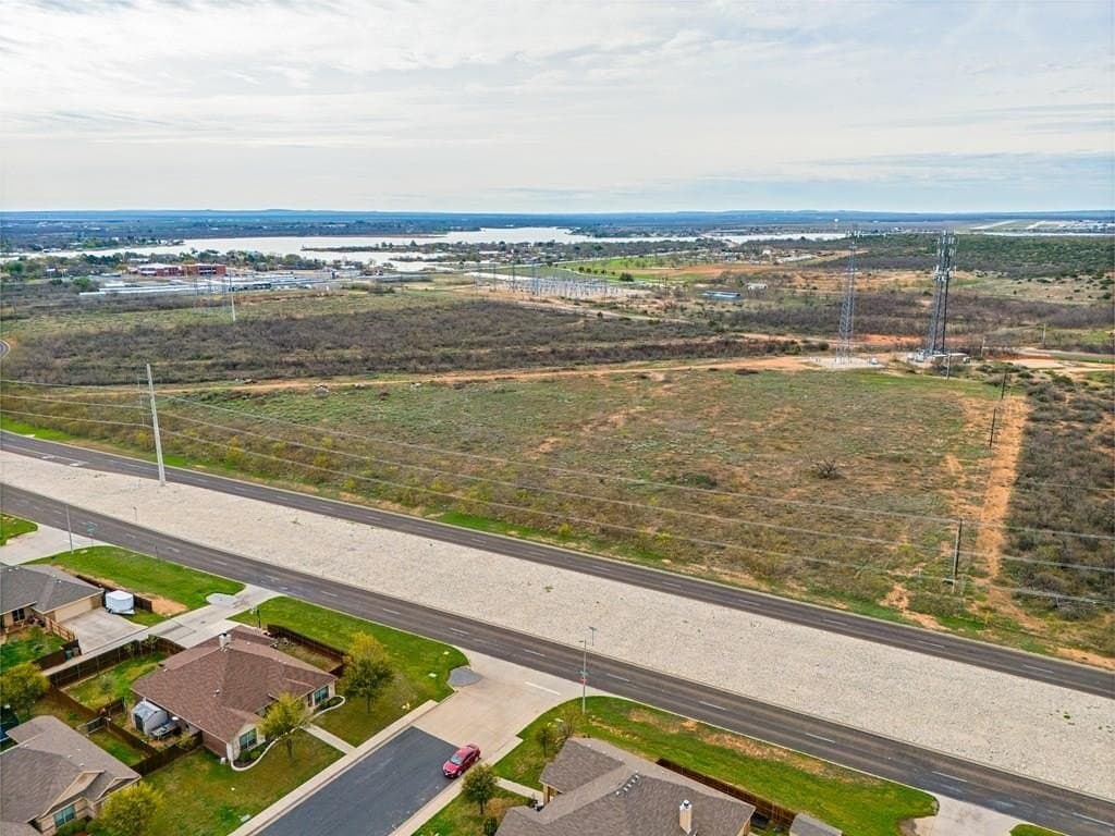 10.83 acres in Tom Green County