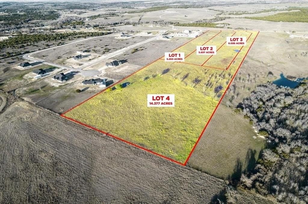 14.38 acres in Johnson County