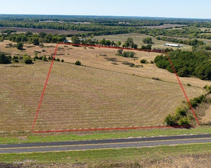 11 acres in Lamar County - photo 6