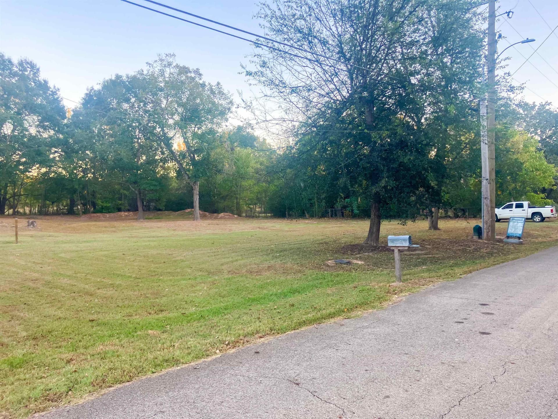 0.39 acres in Upshur County - photo 2