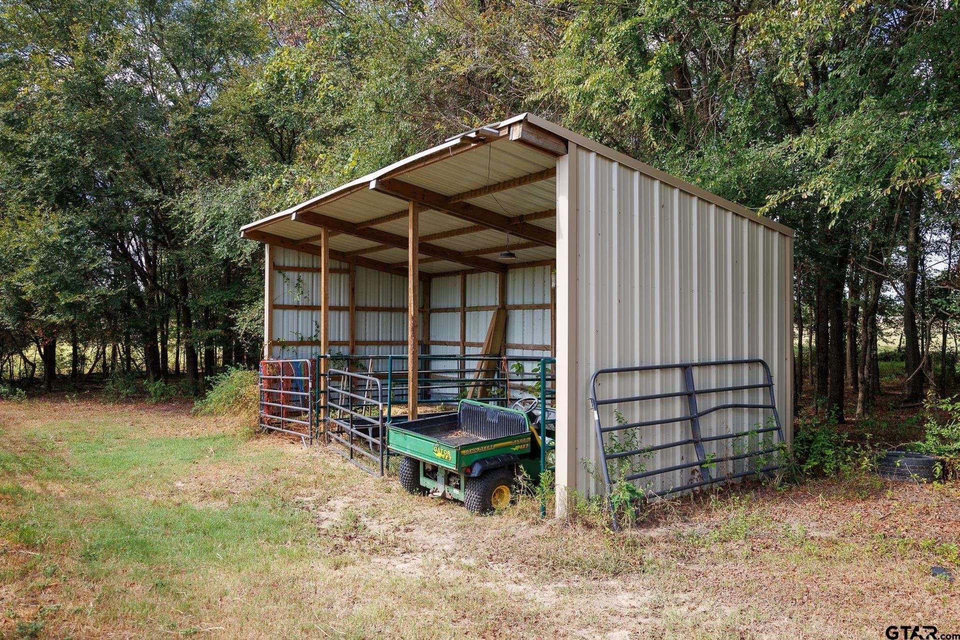 18.72 acres in Henderson County - photo 9