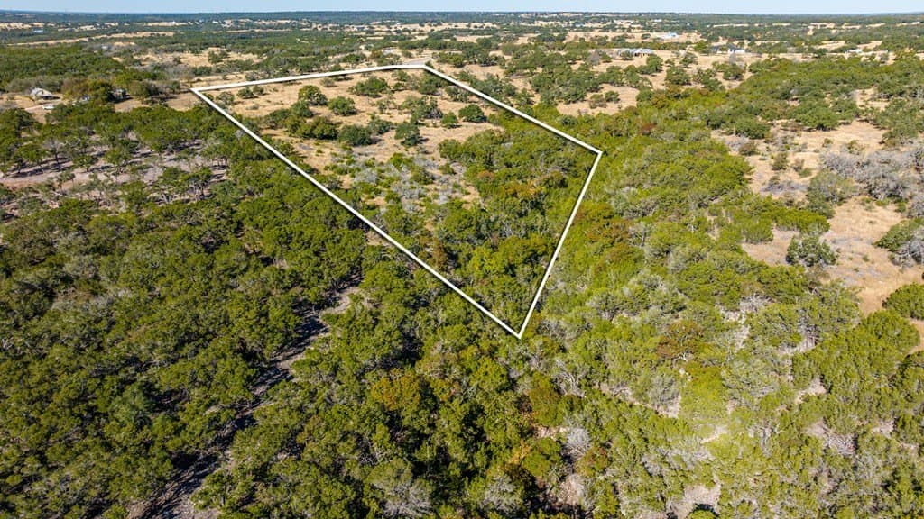 10.09 acres in Gillespie County - photo 9