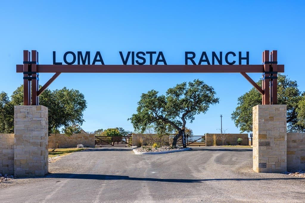 10.09 acres in Gillespie County - photo 33