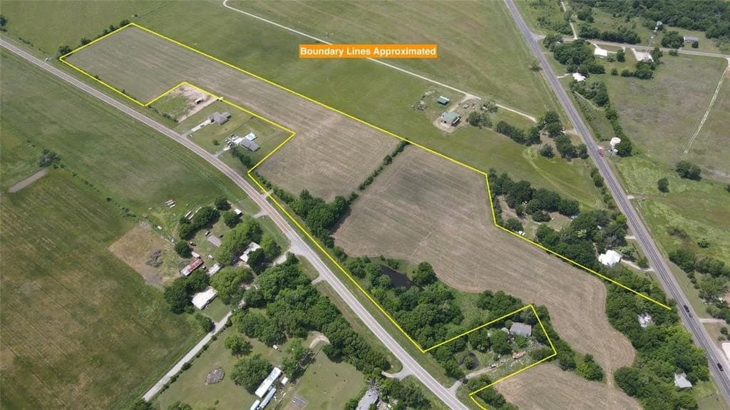 28.29 acres in Navarro County featured view