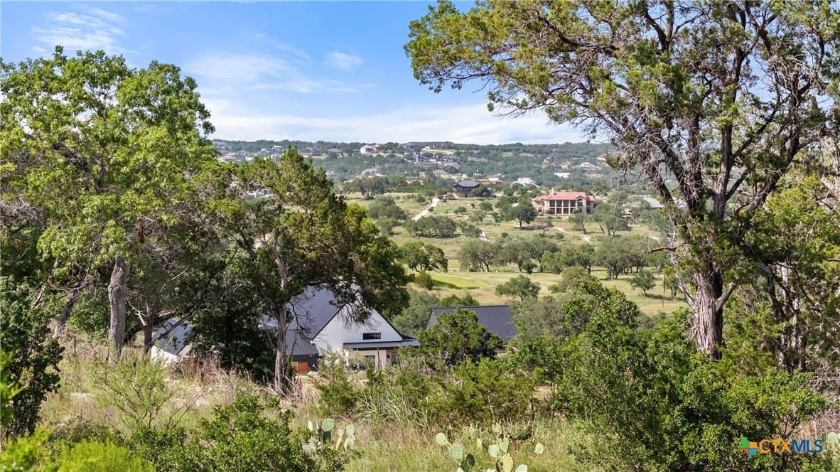 1.22 acres in Comal County gallery image 2