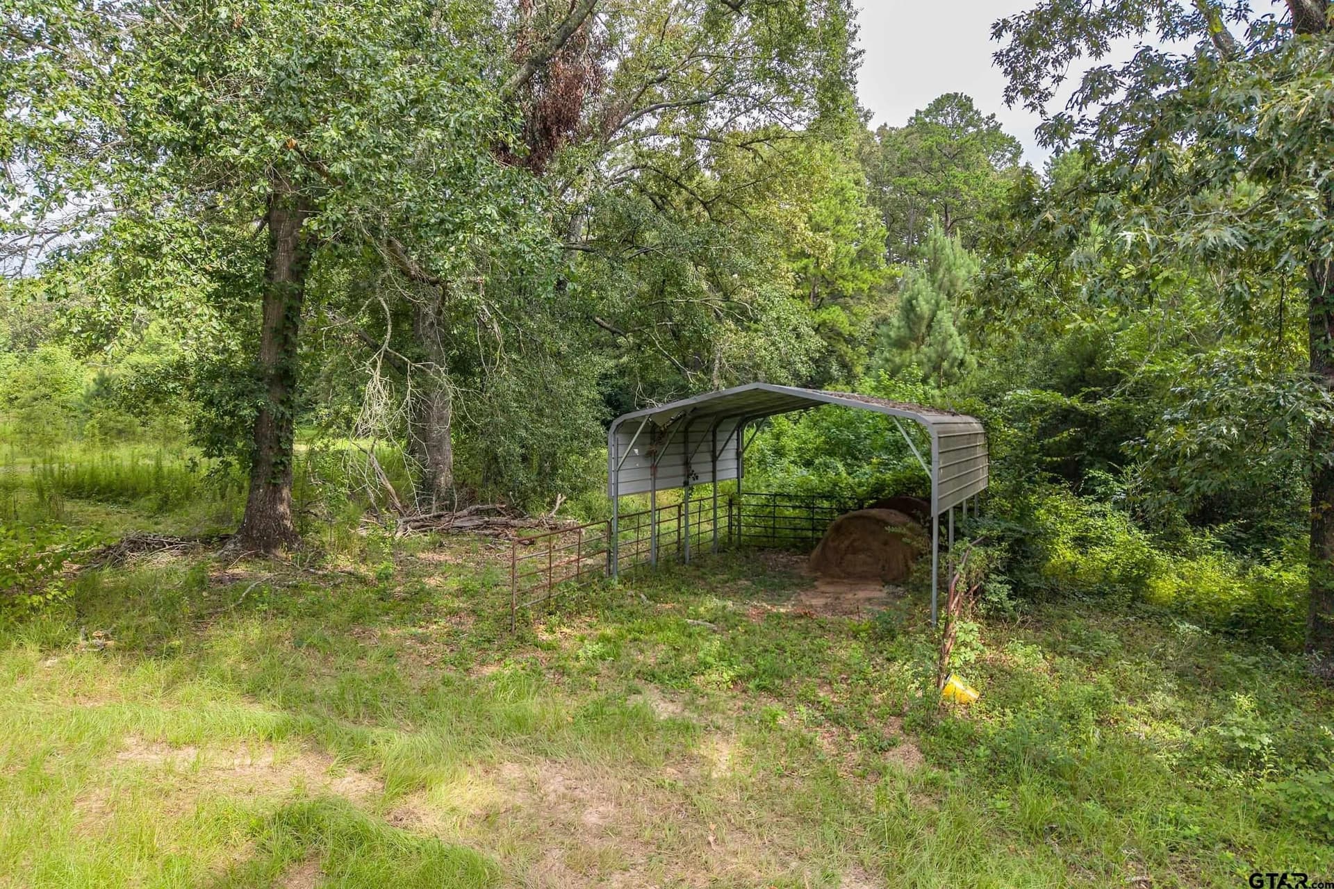 56.56 acres in Smith County - photo 16