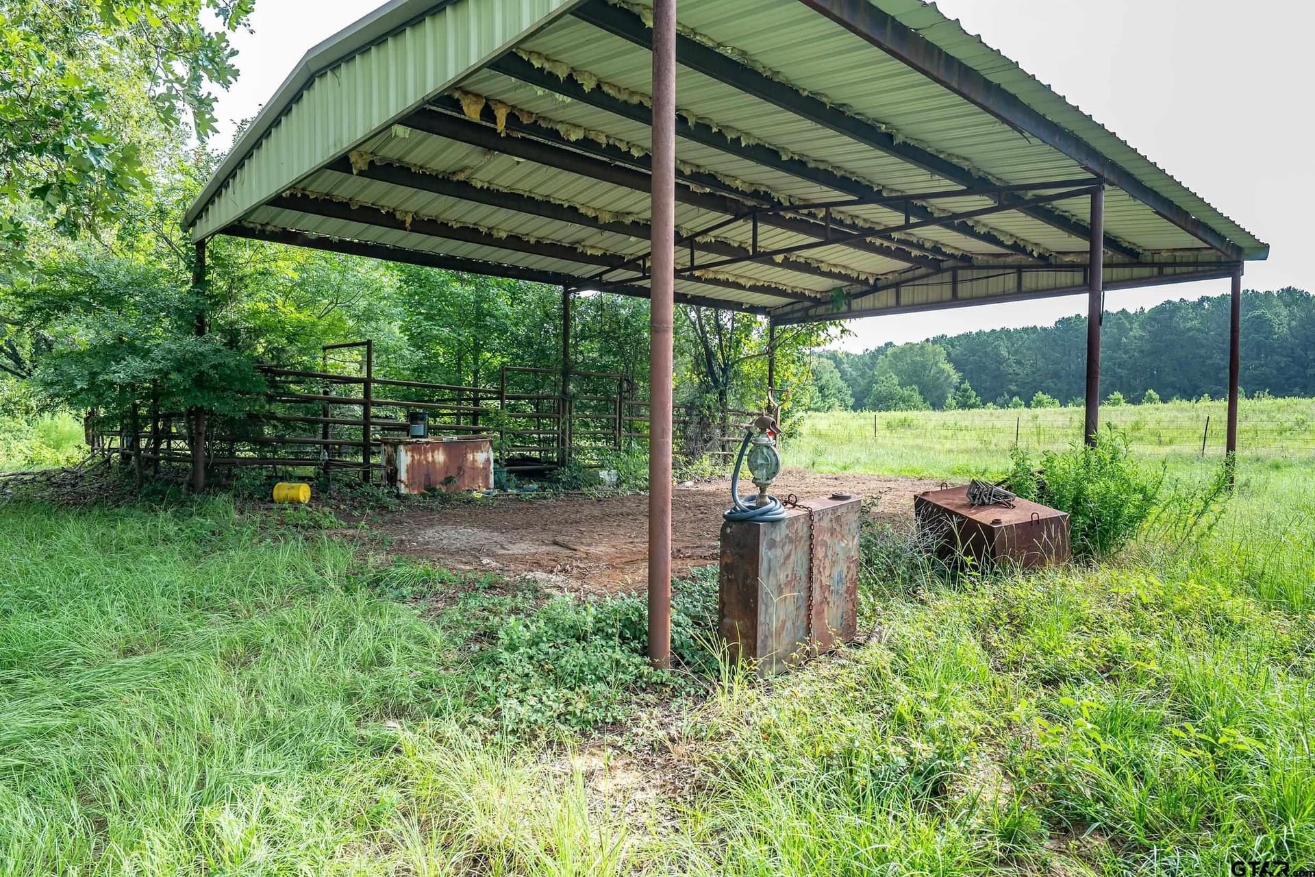 56.56 acres in Smith County - photo 20