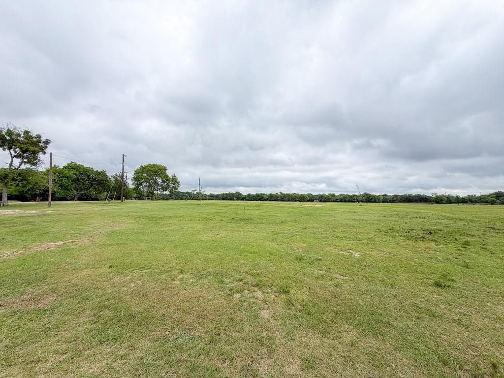 29.92 acres in RAINS County