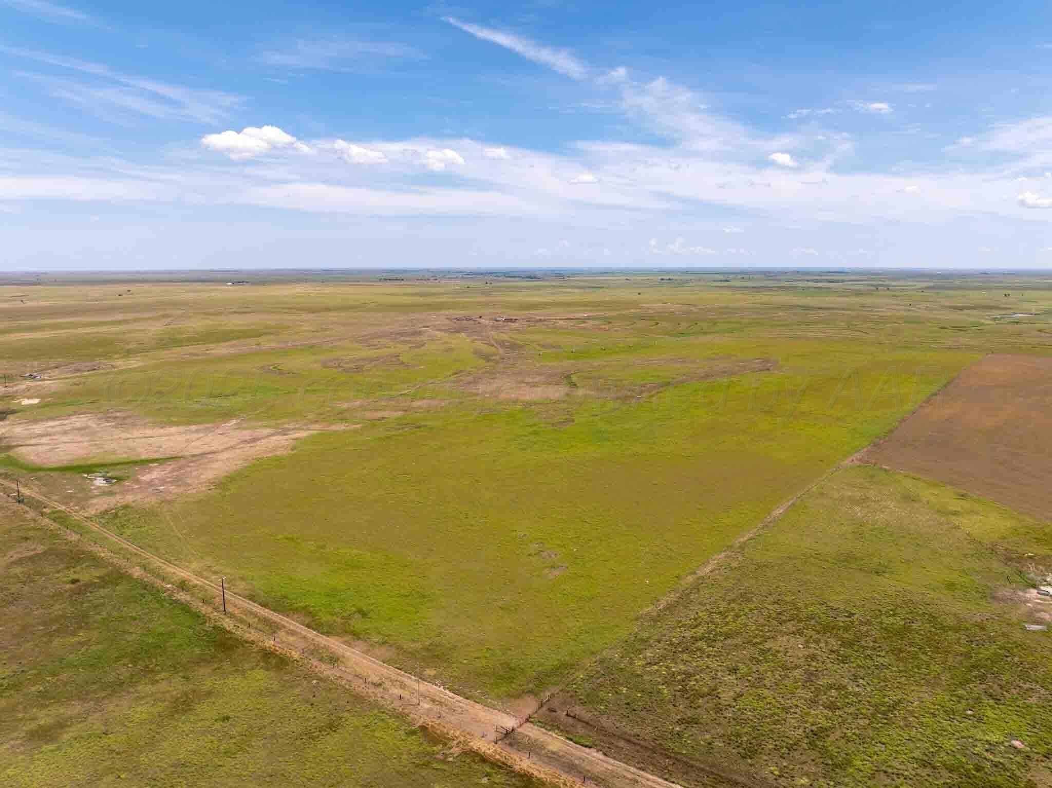 495 acres in Lipscomb County - photo 6