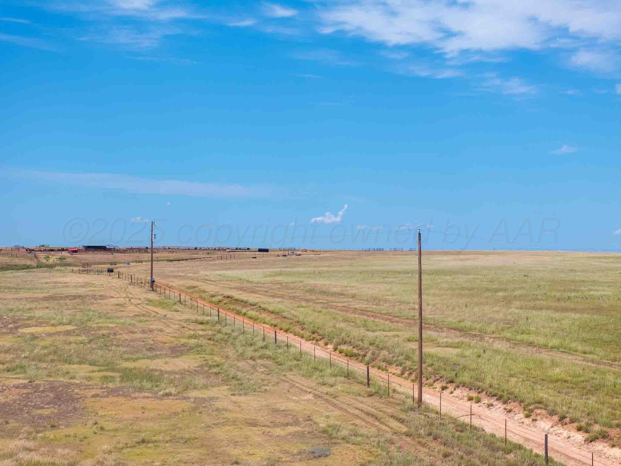 495 acres in Lipscomb County - photo 19