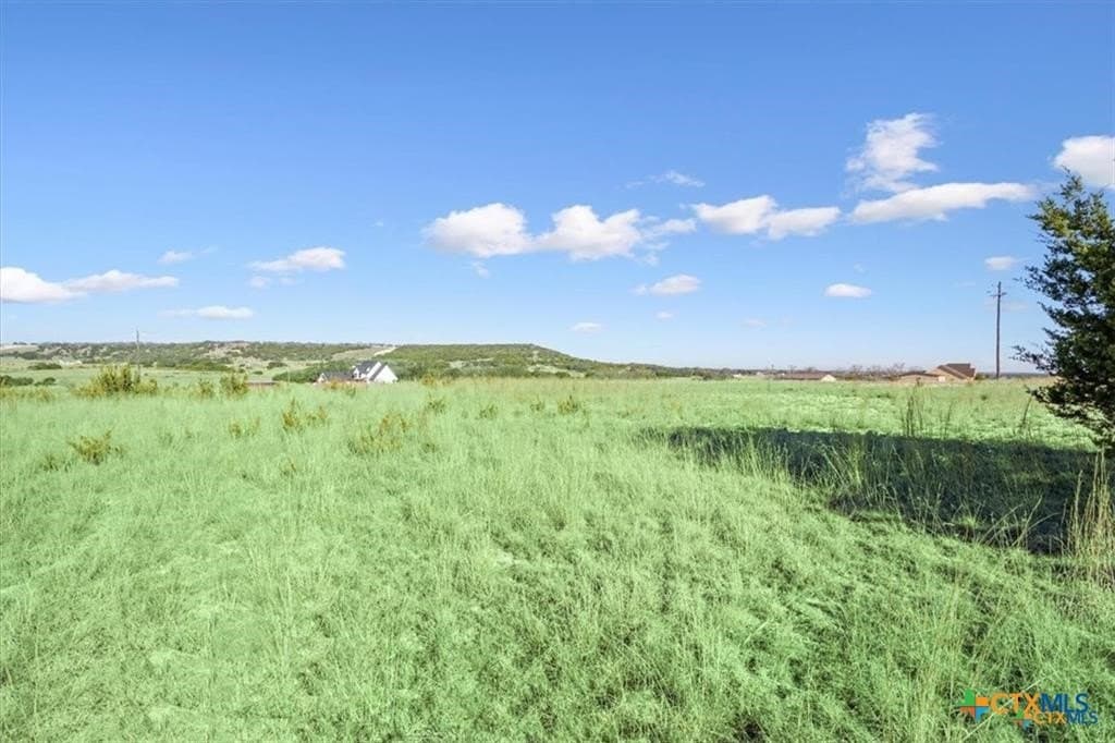 5.59 acres in Lampasas County - photo 8