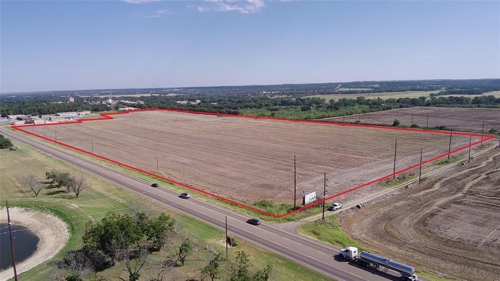 58.13 acres in Bosque County gallery image 2