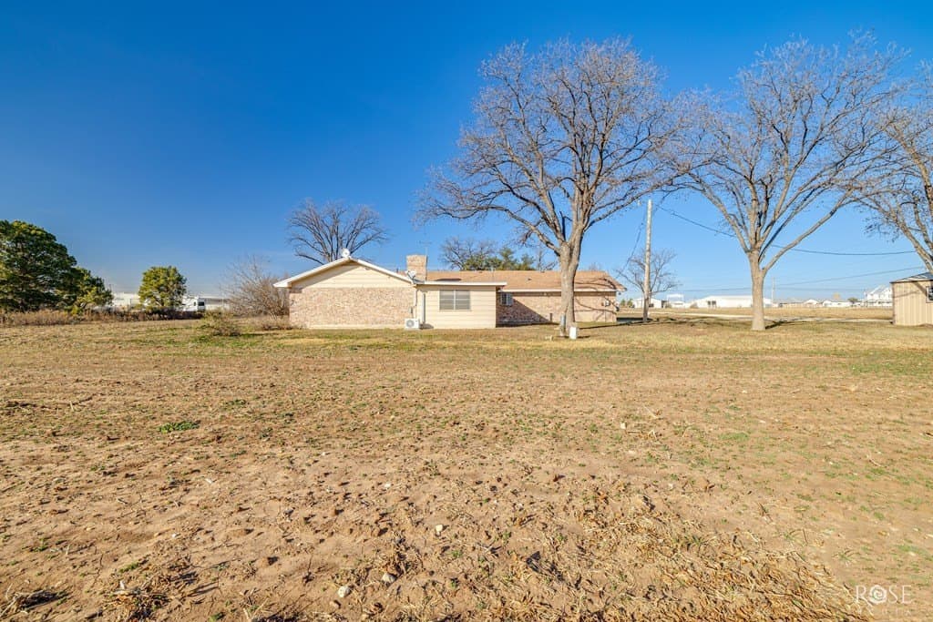 10 acres in Tom Green County - photo 34