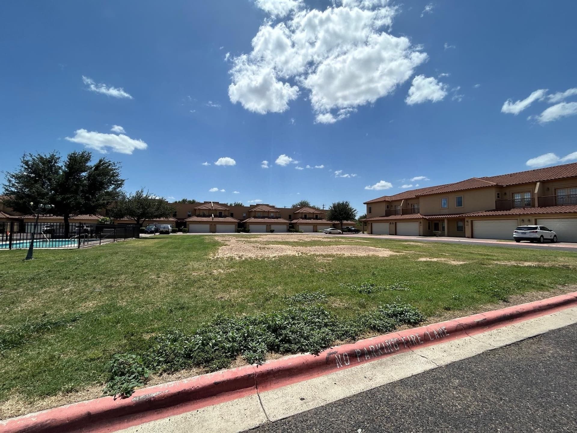 0.5 acres in Webb County - photo 9