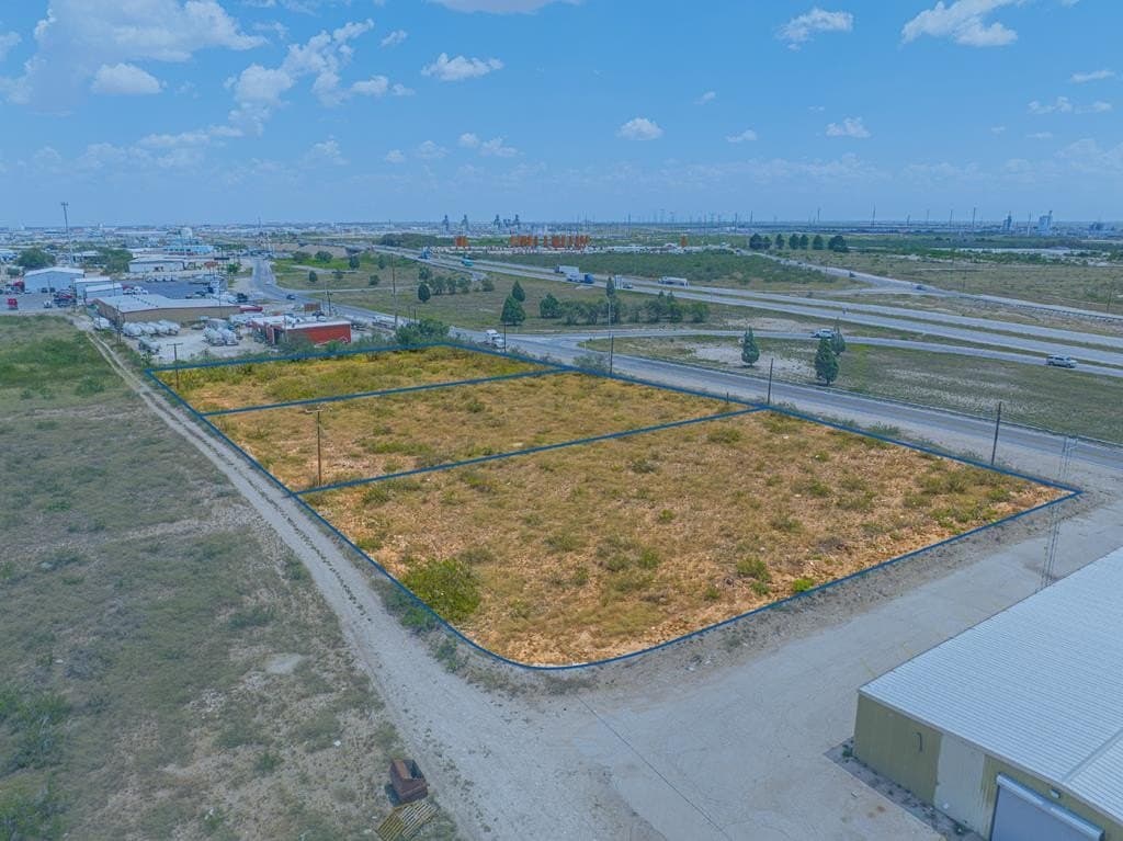 2.25 acres in Ector County