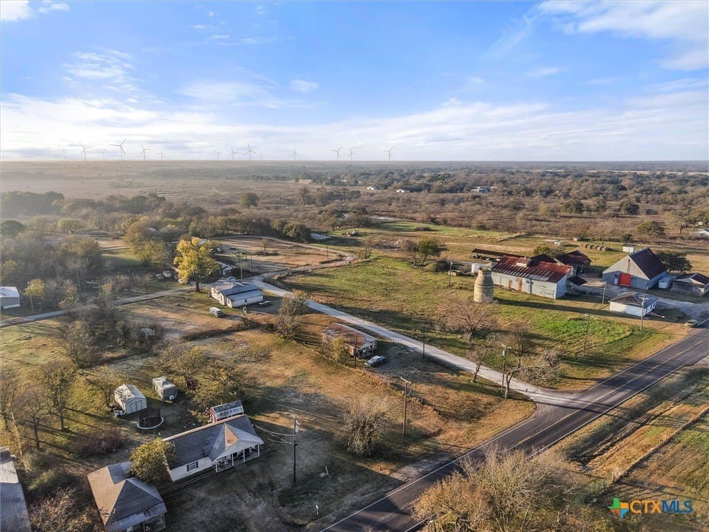 0.32 acres in Navarro County - photo 3