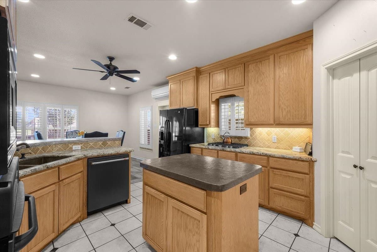 8 acres in Parker County - photo 4