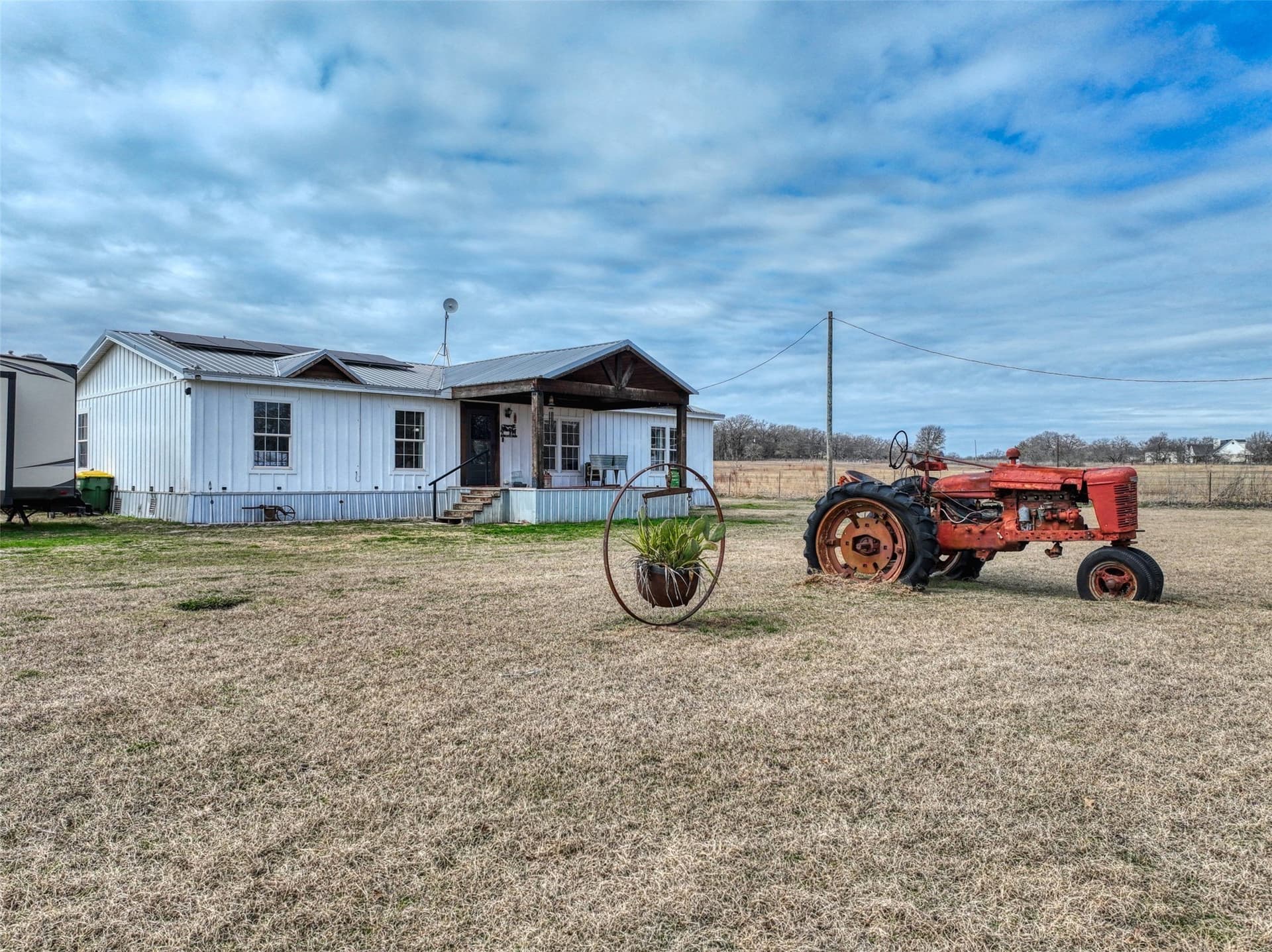 14.23 acres in Hill County - photo 5