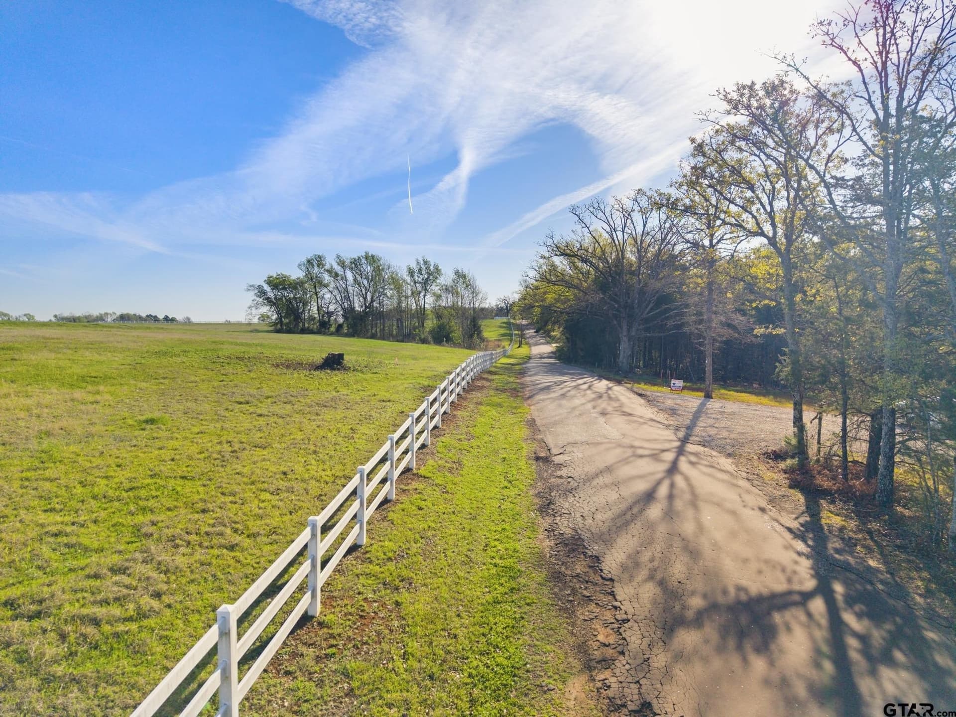 0.94 acres in Smith County - photo 9