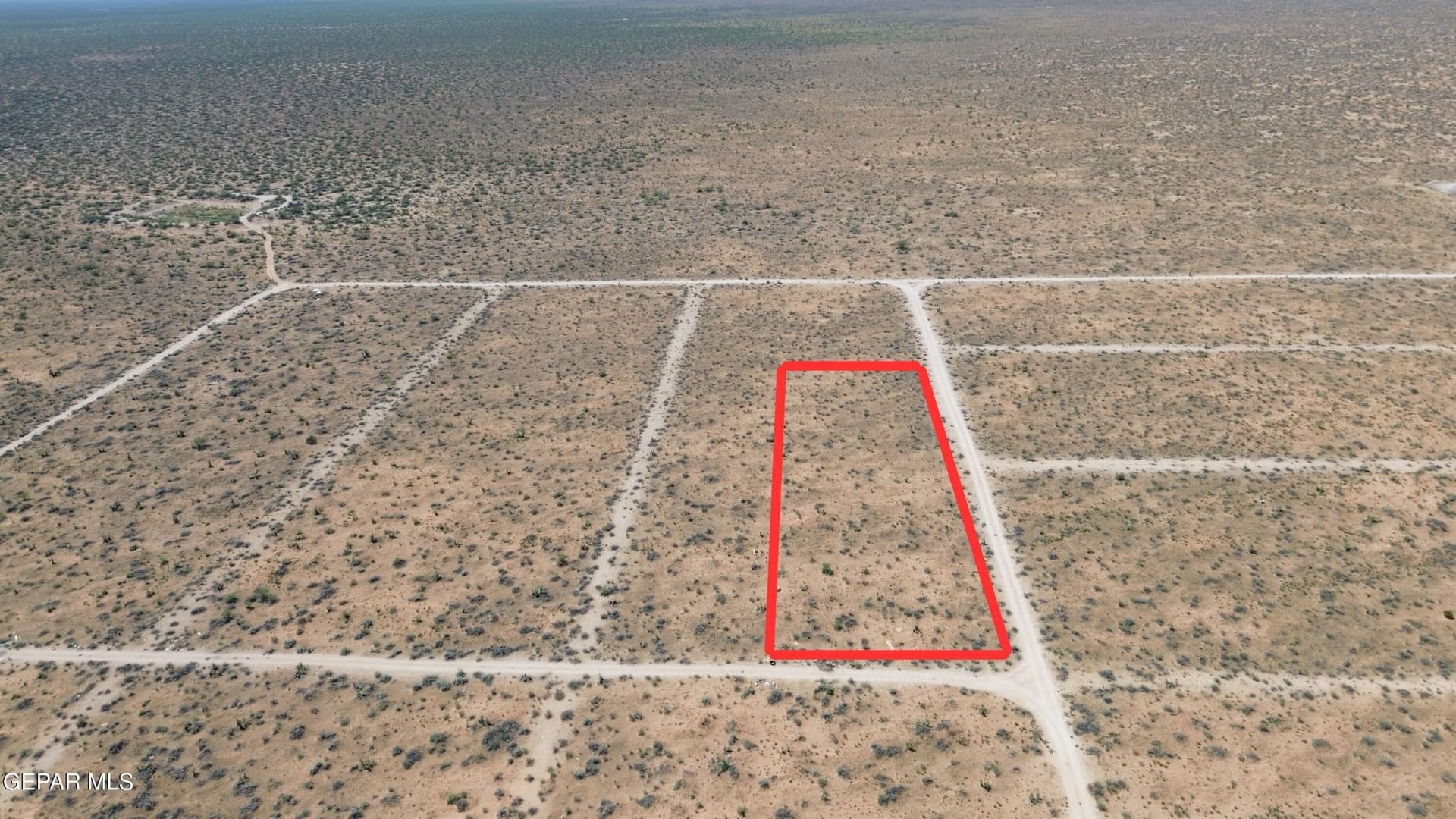 0.83 acres in El Paso County - photo 4