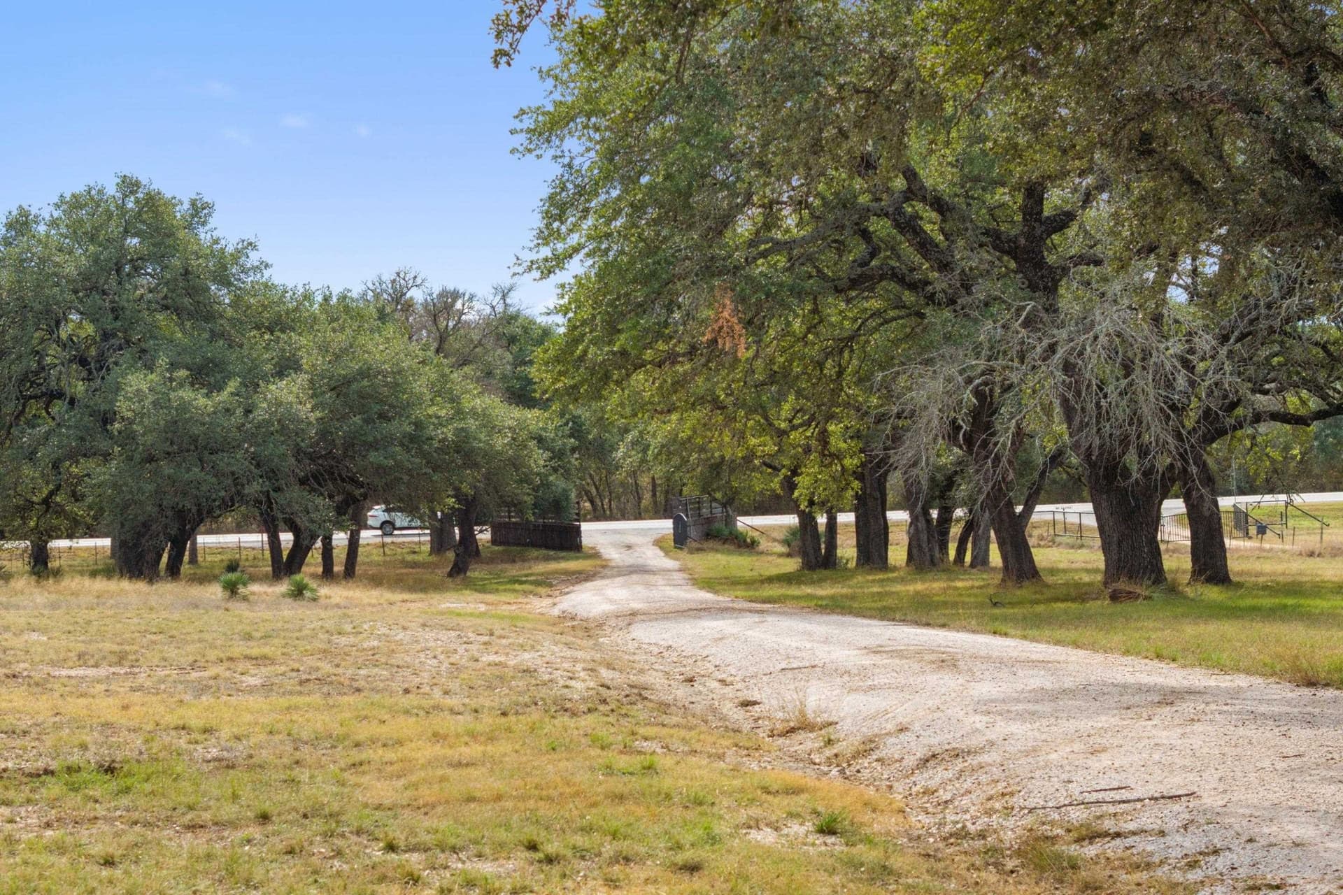 14.55 acres in Blanco County - photo 6