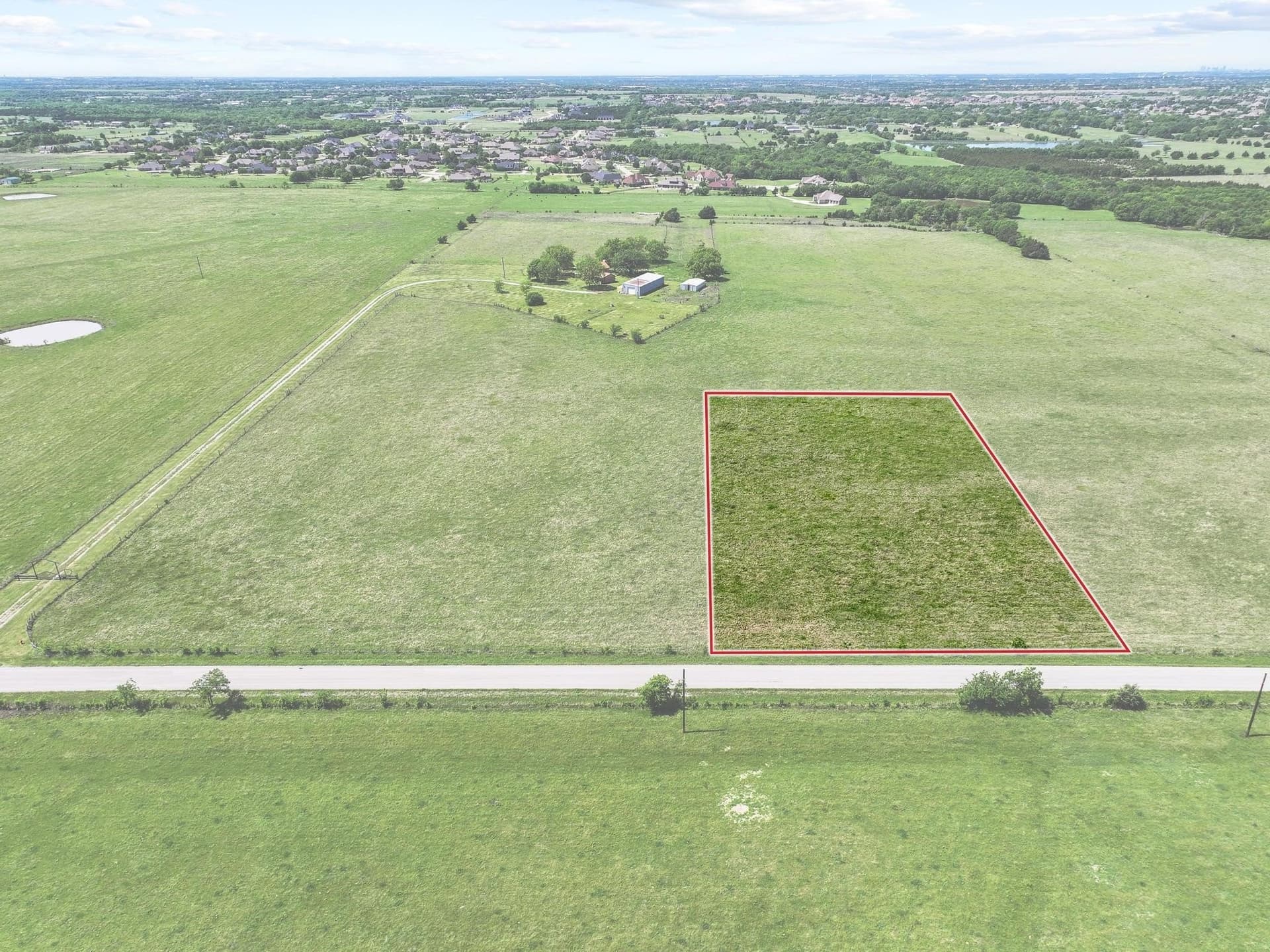 2.14 acres in Rockwall County - photo 2