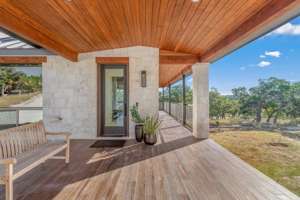 15 acres in Kerr County gallery image 3