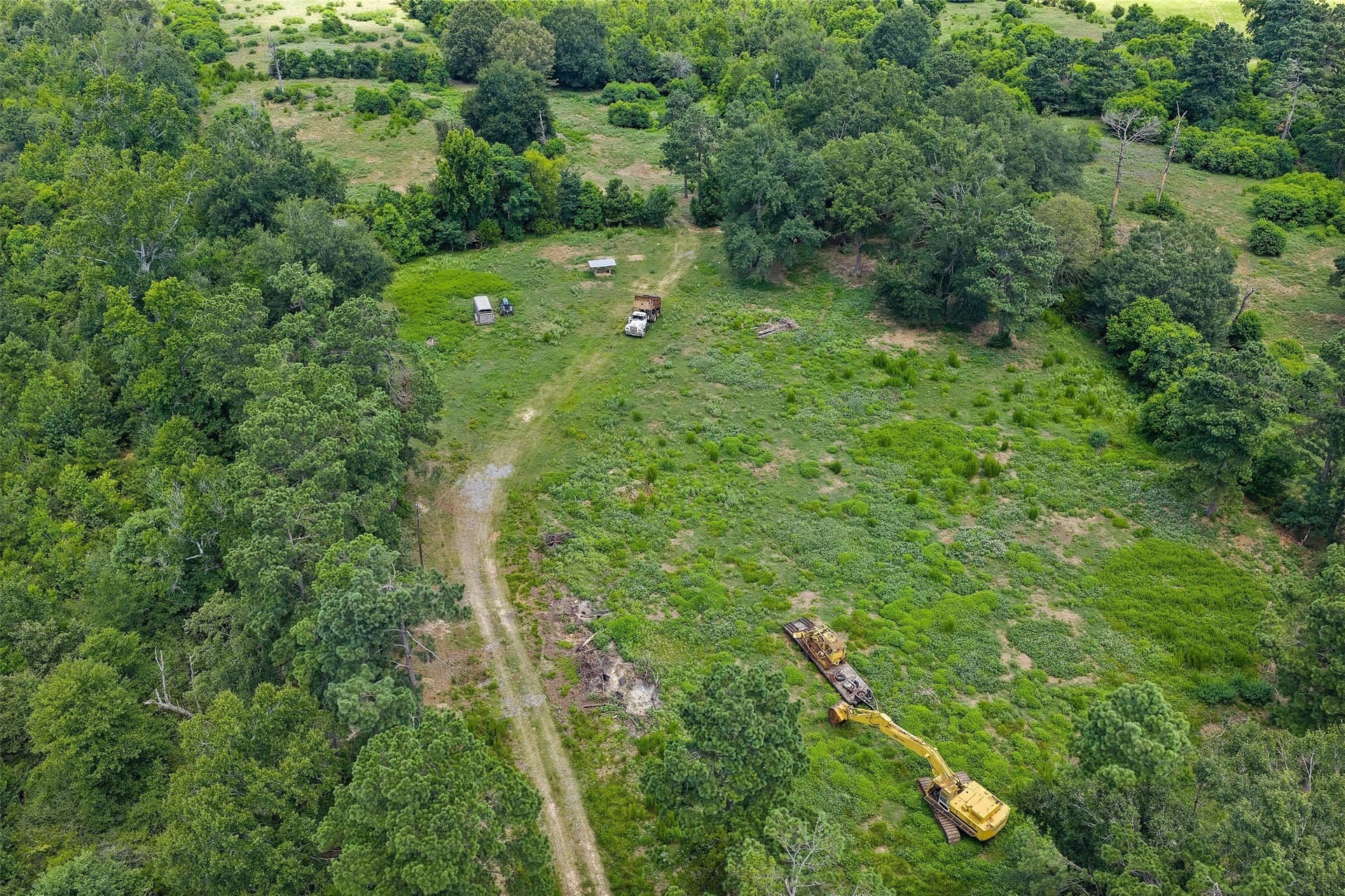 161.97 acres in Shelby County - photo 4