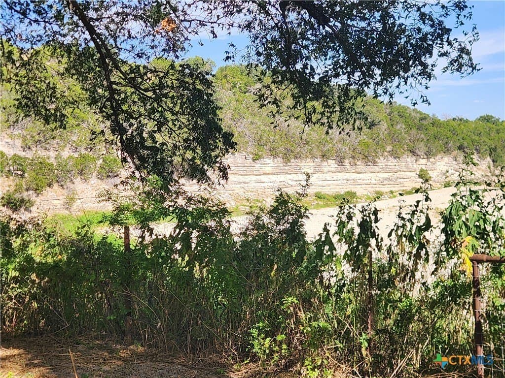 5.24 acres in Burnet County - photo 10