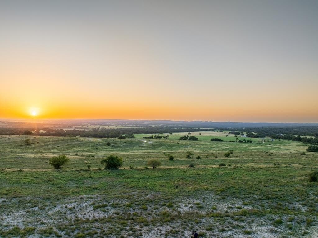 285 acres in Blanco County gallery image 2